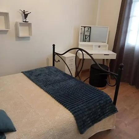 Chez Manon Apartment Millas